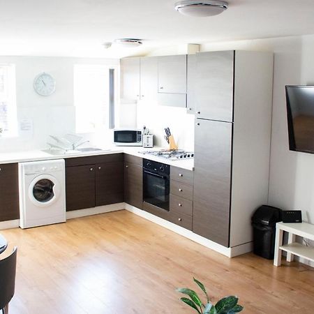 לאפבורו Large Ground Floor Pet Friendly 2 Bedroom Apartment With Free Parking מראה חיצוני תמונה